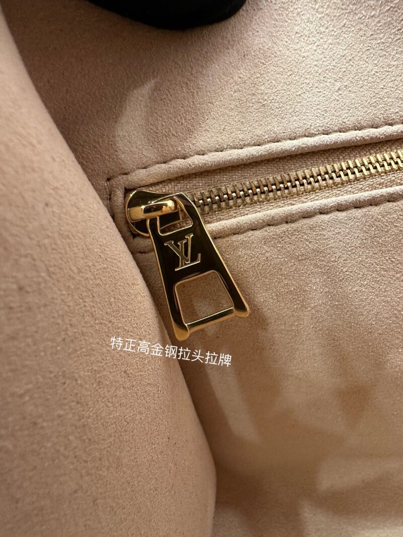 LV - Image 4