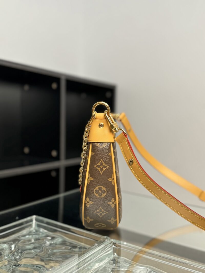 【Special MB Chip Edition Original Leather】  LOOP Handbag - Image 5
